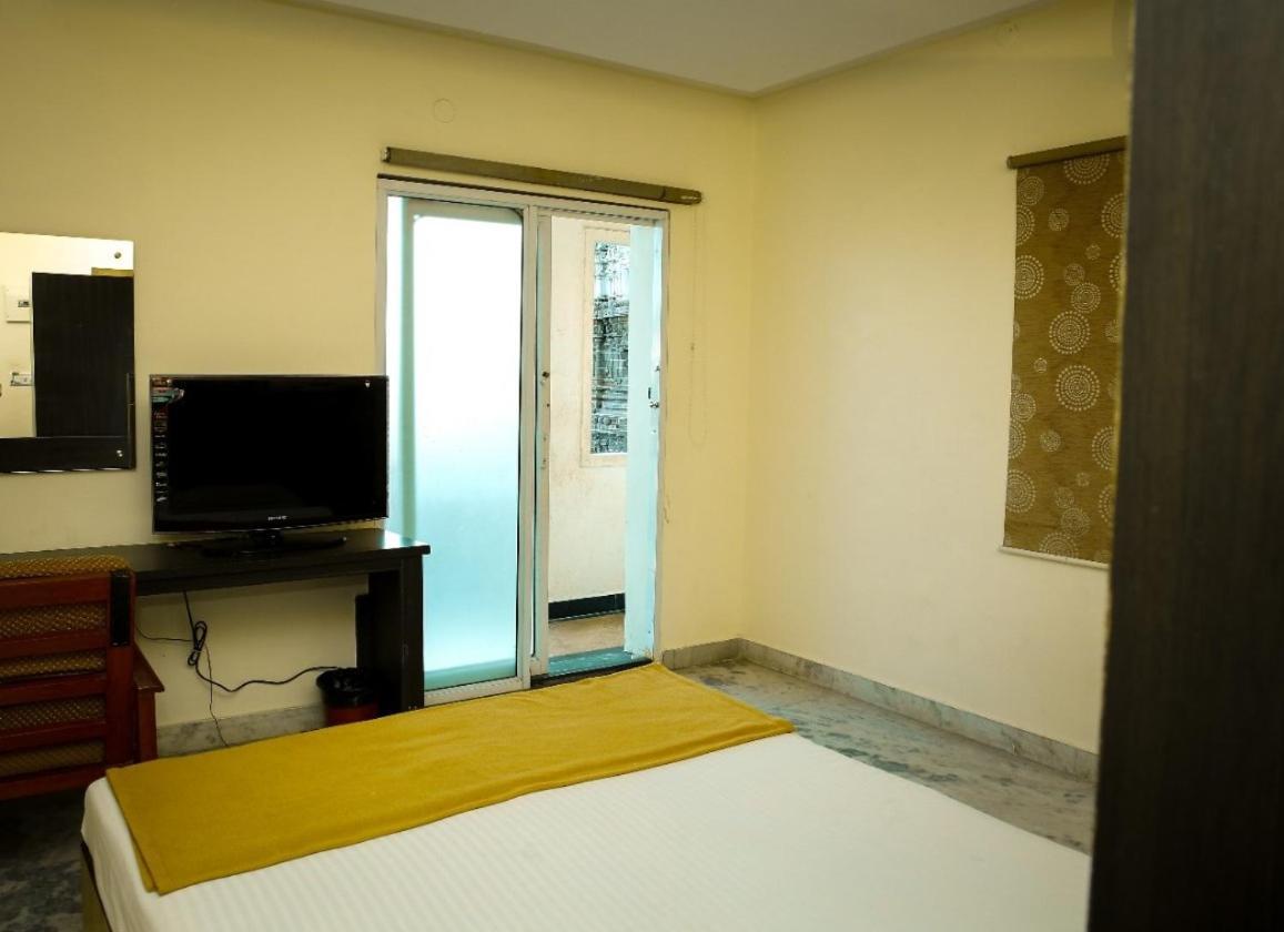 Hotel Arunachala Тіруваннамалай Екстер'єр фото