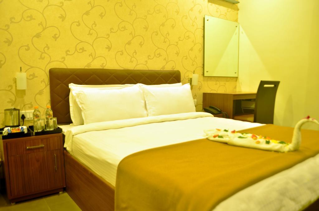 Hotel Arunachala Тіруваннамалай Номер фото
